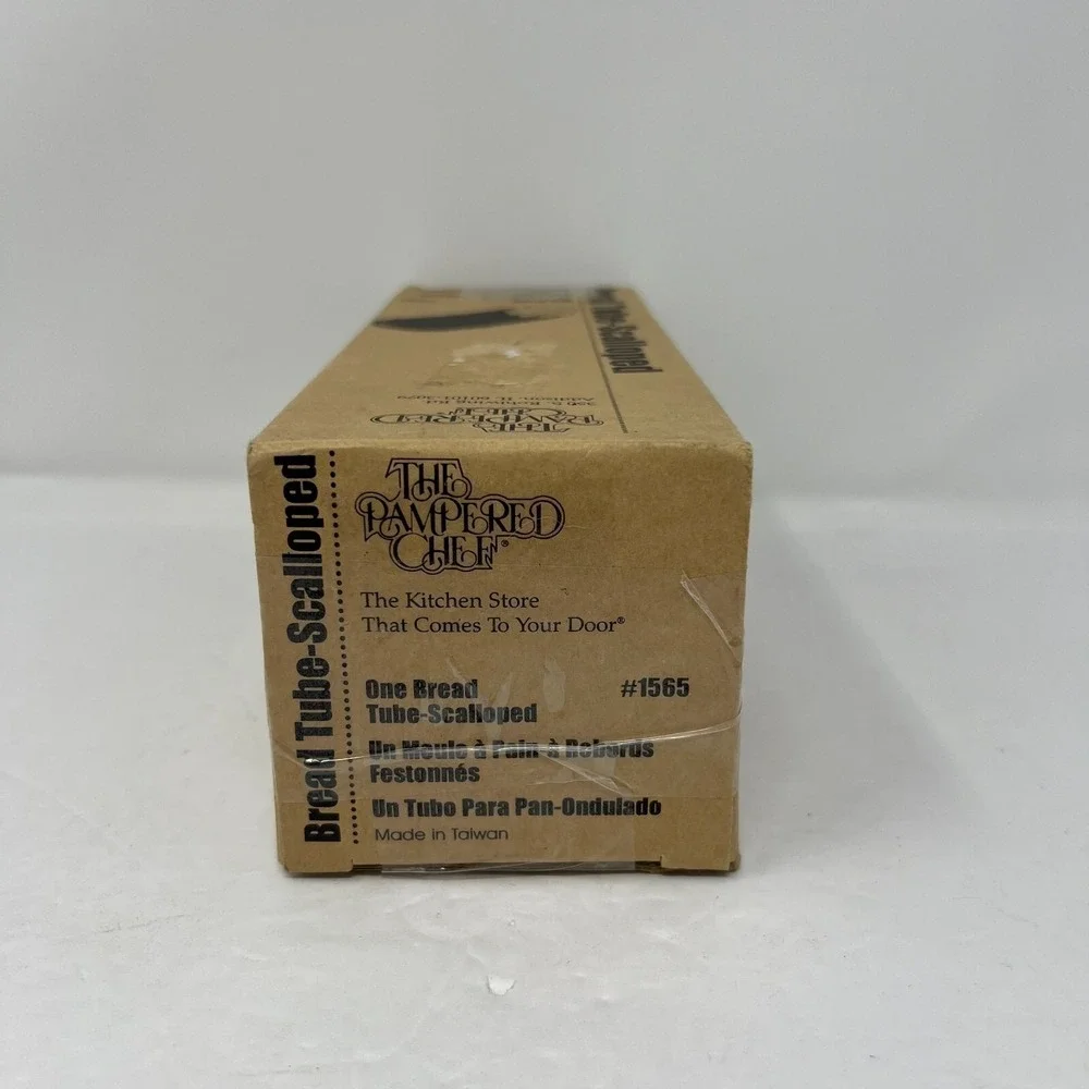 Pampered Chef 9 Inch Scalloped Bread Tube #1565 Metal Baking Tube Recipes